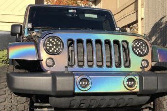 Close up of Jeep with hologrpahic paint